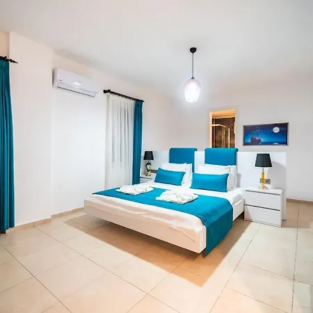 Villa Luxury Vacation Experience With A Sea View In Kalkan