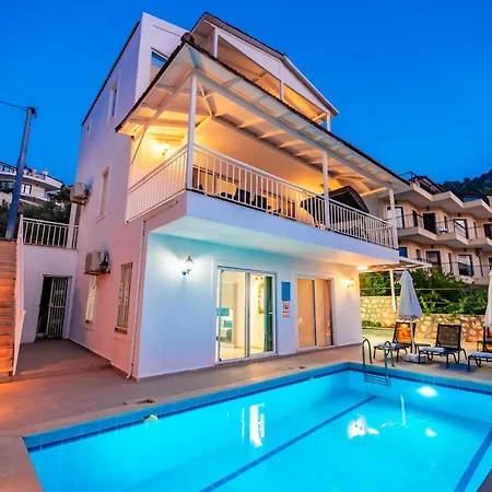 Villa Luxury Vacation Experience With A Sea View In Kalkan
