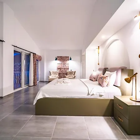 Luxury Vacation Experience With A Sea View In Kalkan Βίλα Κας